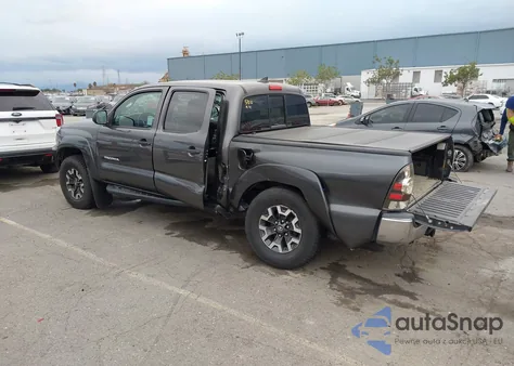 2015 Toyota Tacoma Prerunner V6 из США, поврежденный, VIN 5TFJU4GN8FX073831